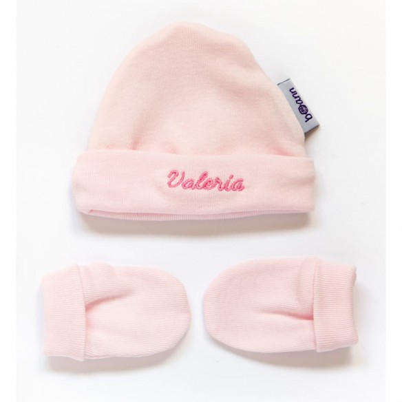 Gorro y manoplas bordados rosa 02